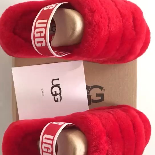 red fluff uggs